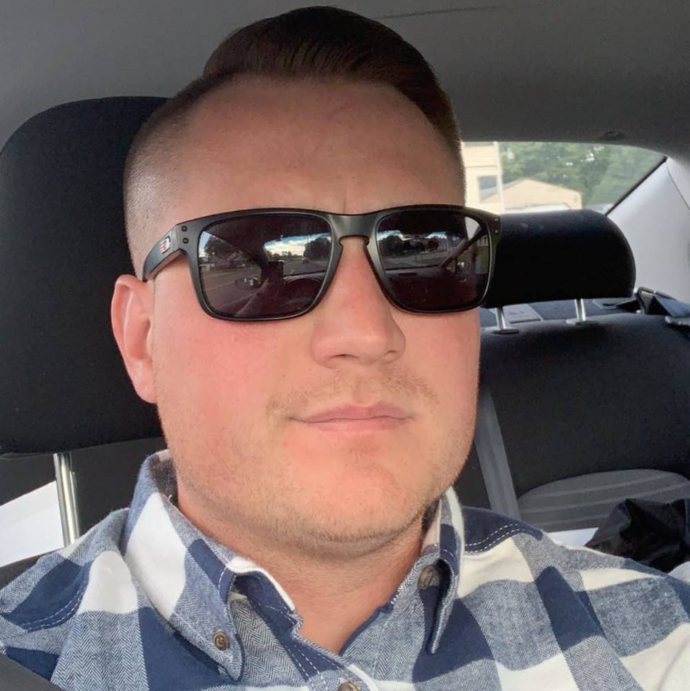 Meet your Posher, Richard